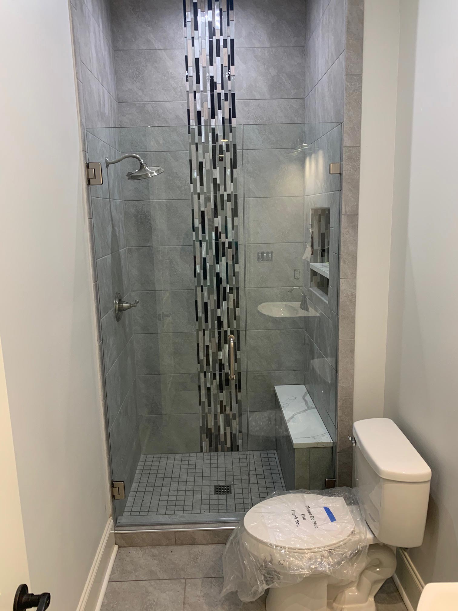 New Design of Bathroom — Baker, LA — Baker Glass Works, Inc.