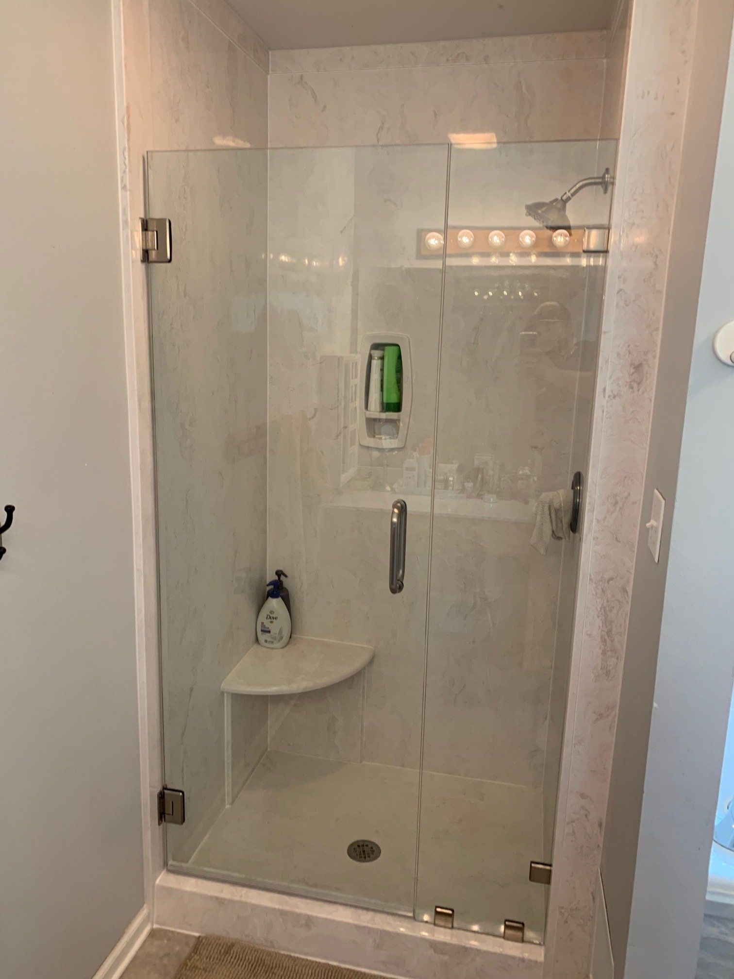 Clean Shower Area with Glass Door — Baker, LA — Baker Glass Wks, Inc.