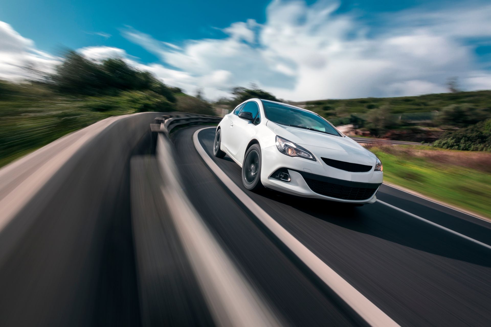 Why Does My Steering Wheel Vibrate at High Speed? | The Neighbor’s Kid Auto Repair