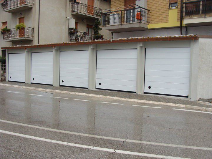 garage magazzini