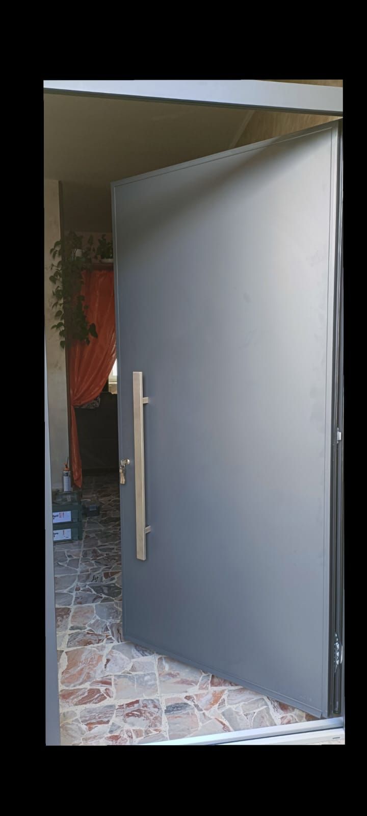 installazione portoni in alluminio 2RB Solution Roma