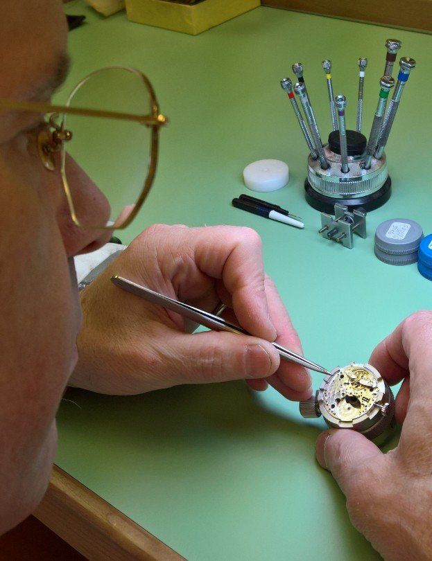 Cw21 watchmaker online