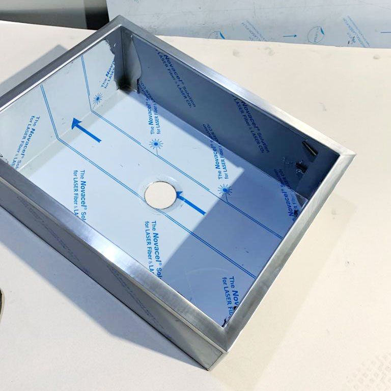 כיור נירוסטה