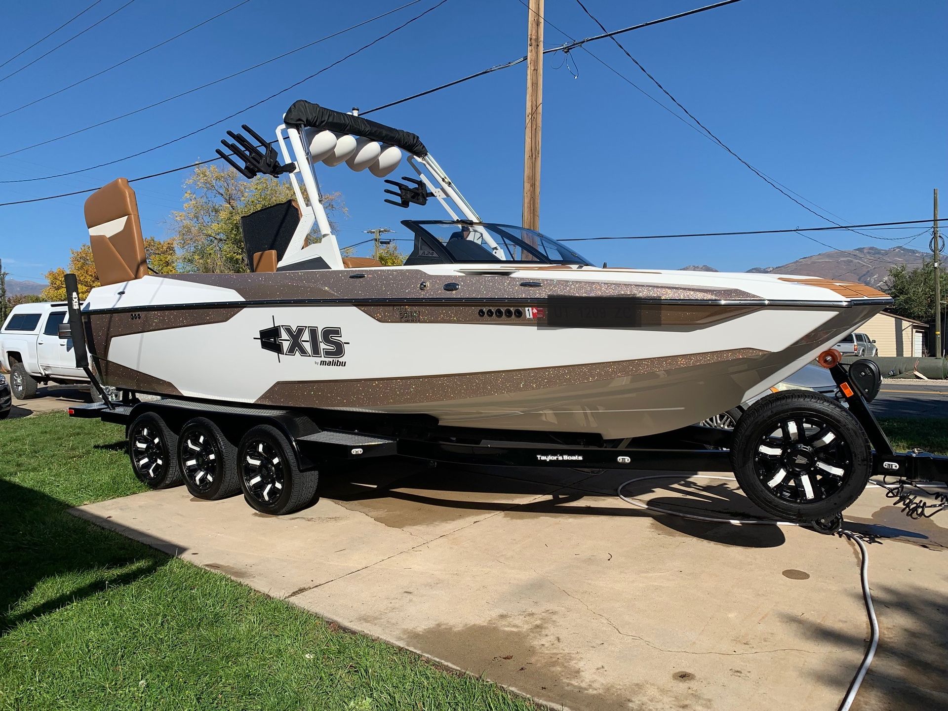 mobile boat detailing