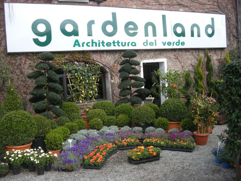 esterni del negozio per il giardinaggio a torino