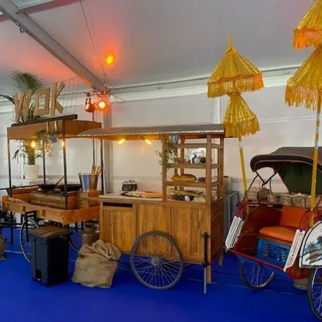 Authentieke Indische foodstal zoals je ze op straat ziet