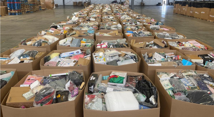 amazon high piece bin store merchandise shipping from Florida and Texas.