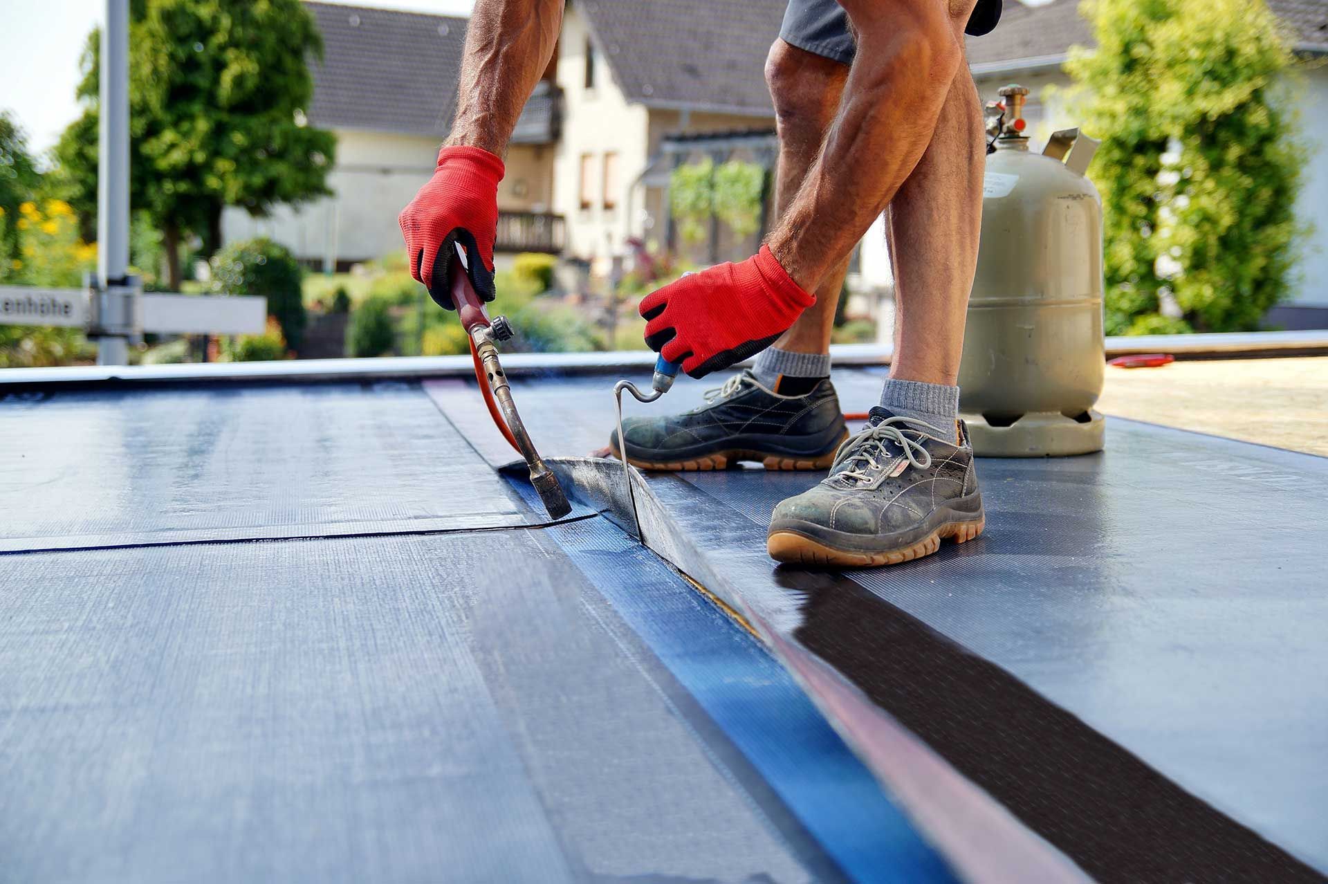 Flat roof installation
