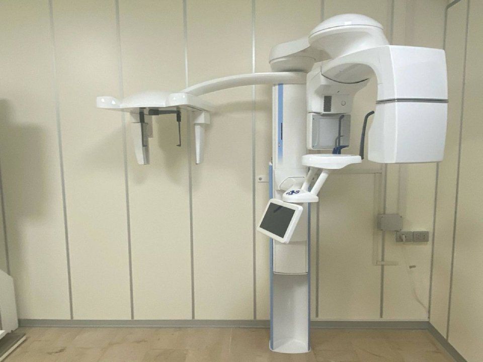 Apparecchio per tomografia