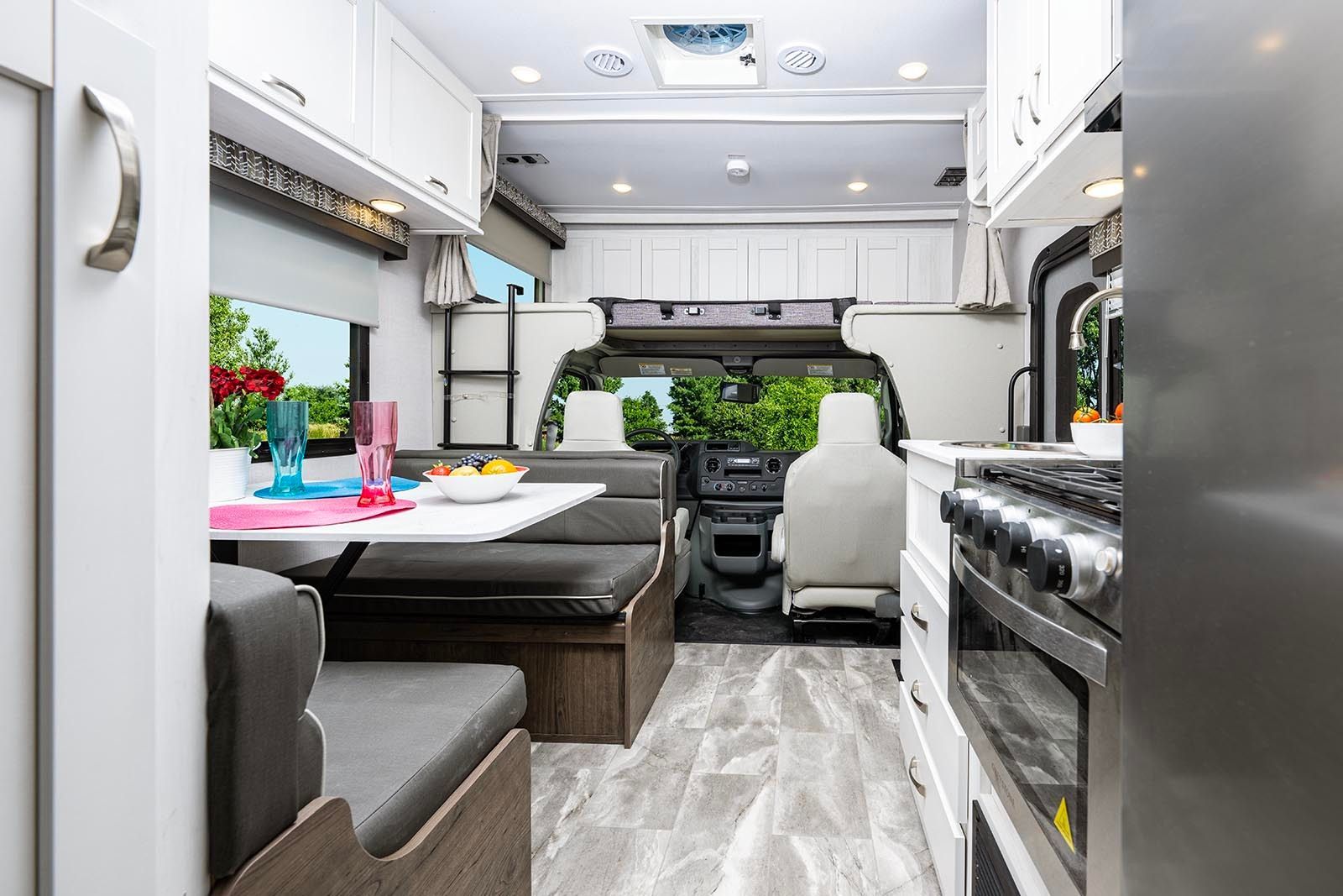 6220LE interior — 3