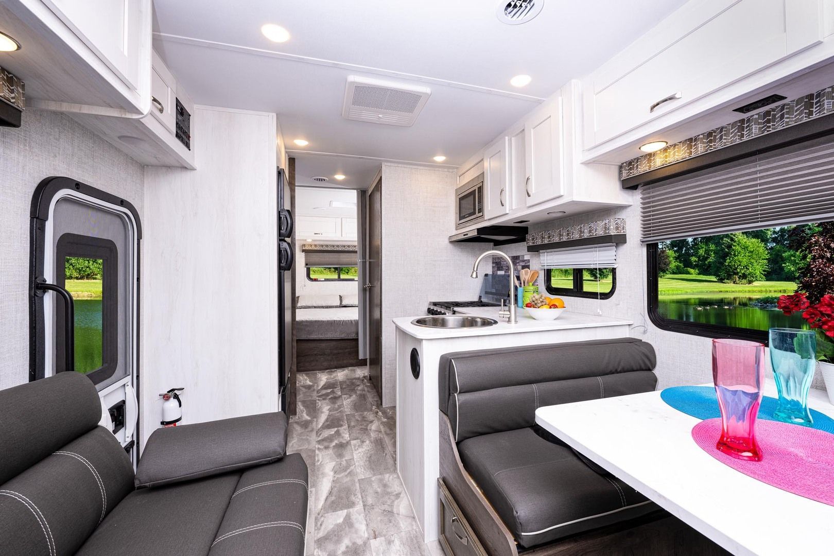 6280LE interior — 7