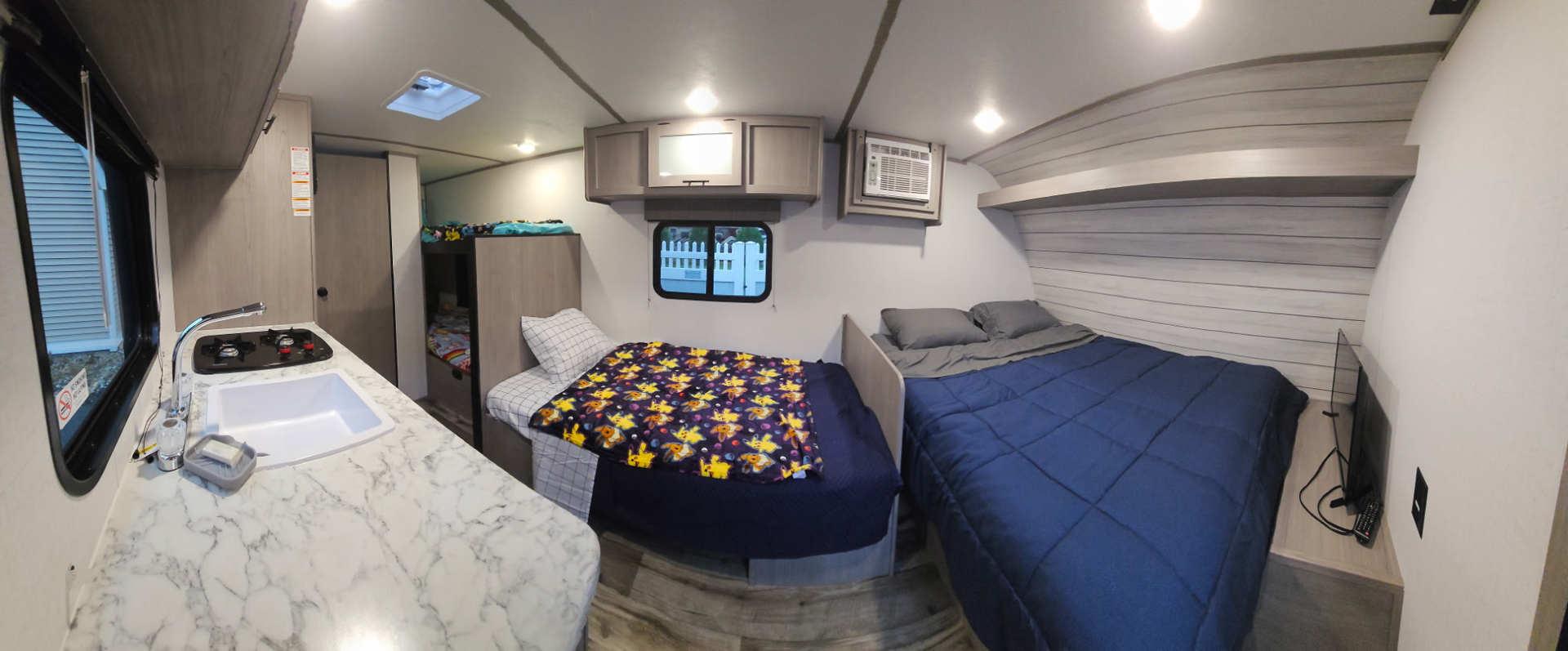 2023 Dutchmen Coleman 17B Exterior