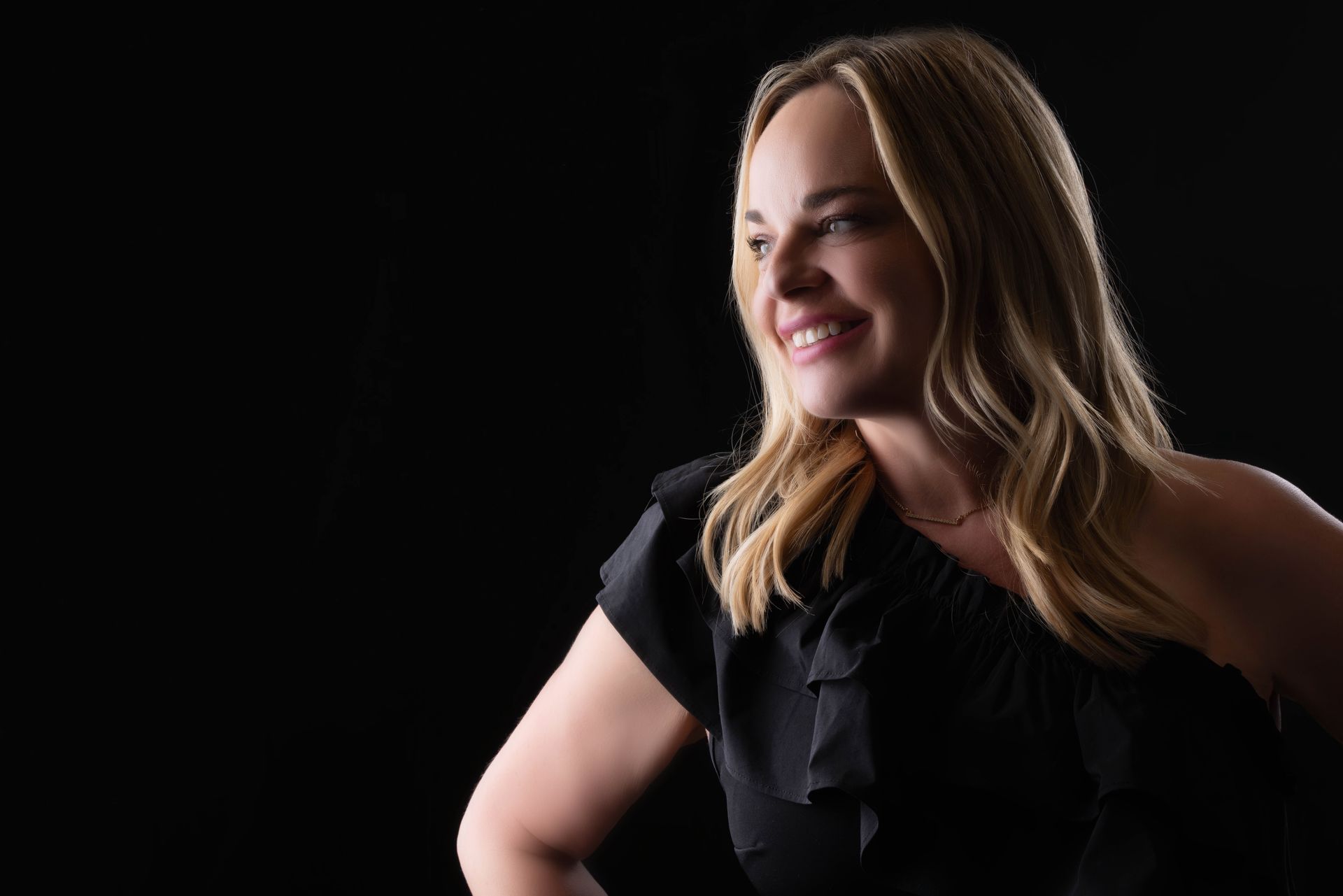 Kirsten Caskenette
CEO Invictus Wellness