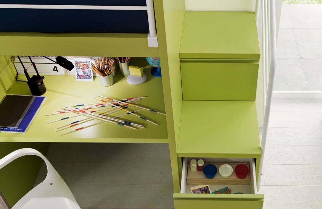 scrivania per cameretta