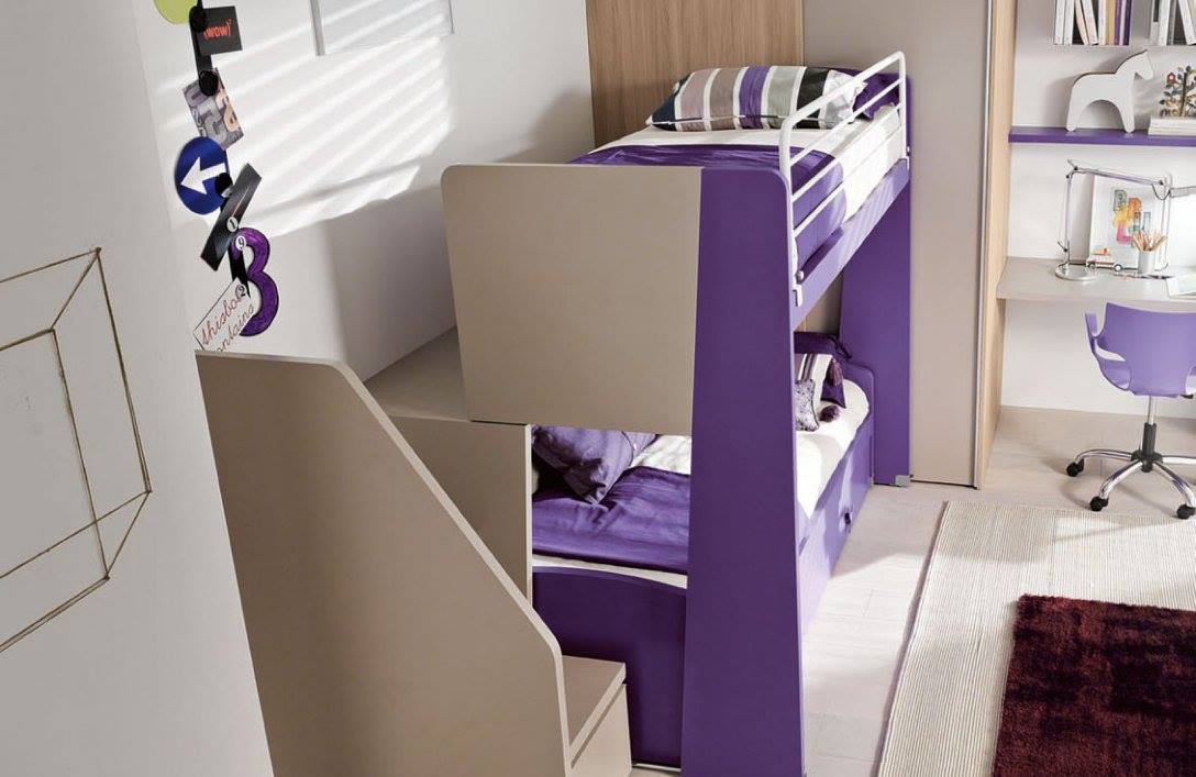 mobili per cameretta viola