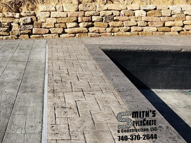 Swimming Pool Border — Marietta, OH — Smith’s Stylecrete