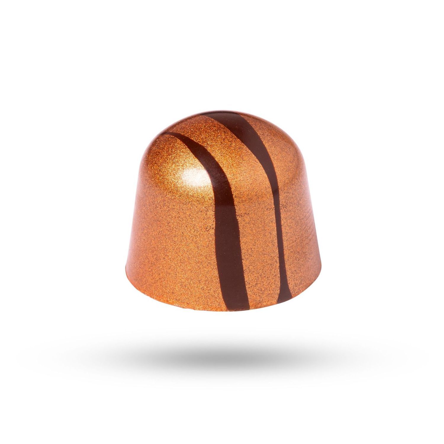 Koperkleurige chocoladetruffel met drie donkere chocoladestrepen.