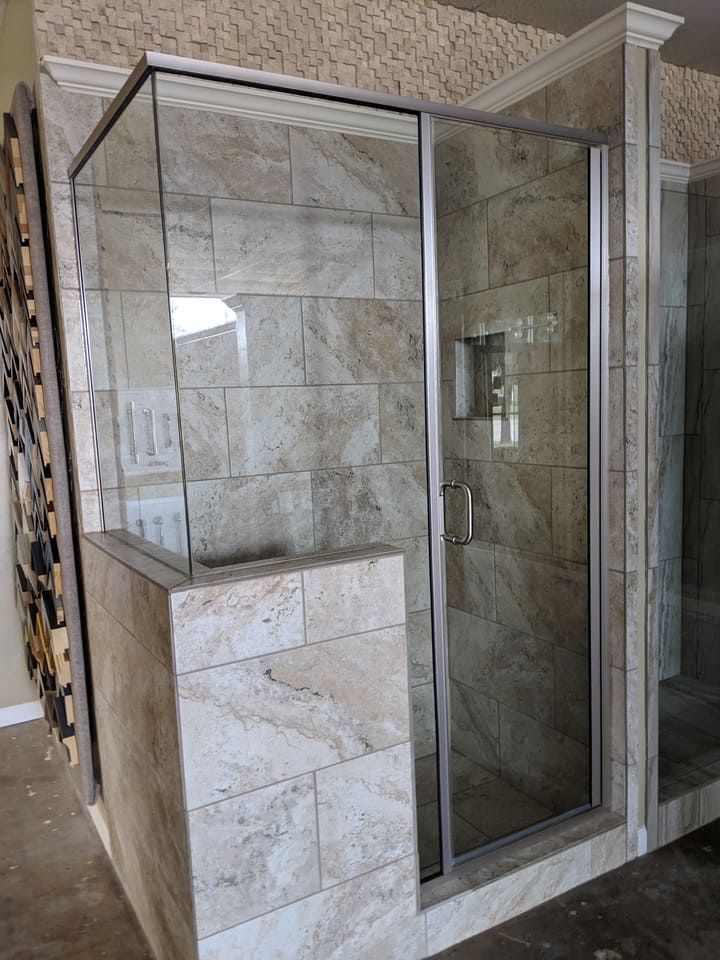 Service Bath & Glass 128