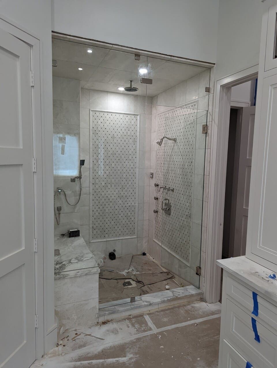 Service Bath & Glass 138