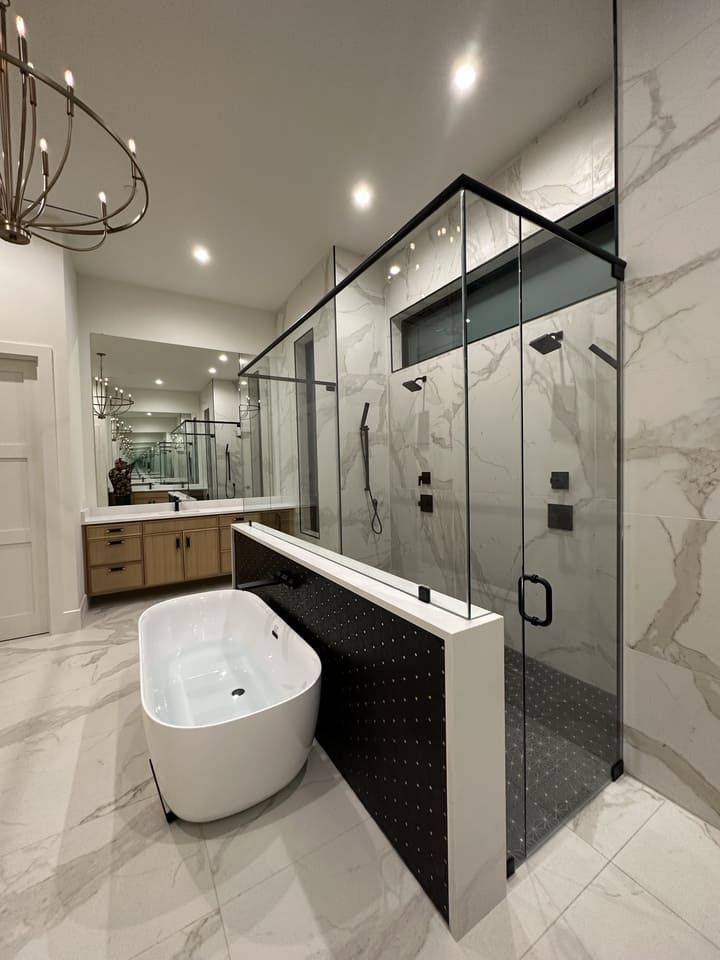 Service Bath & Glass 205