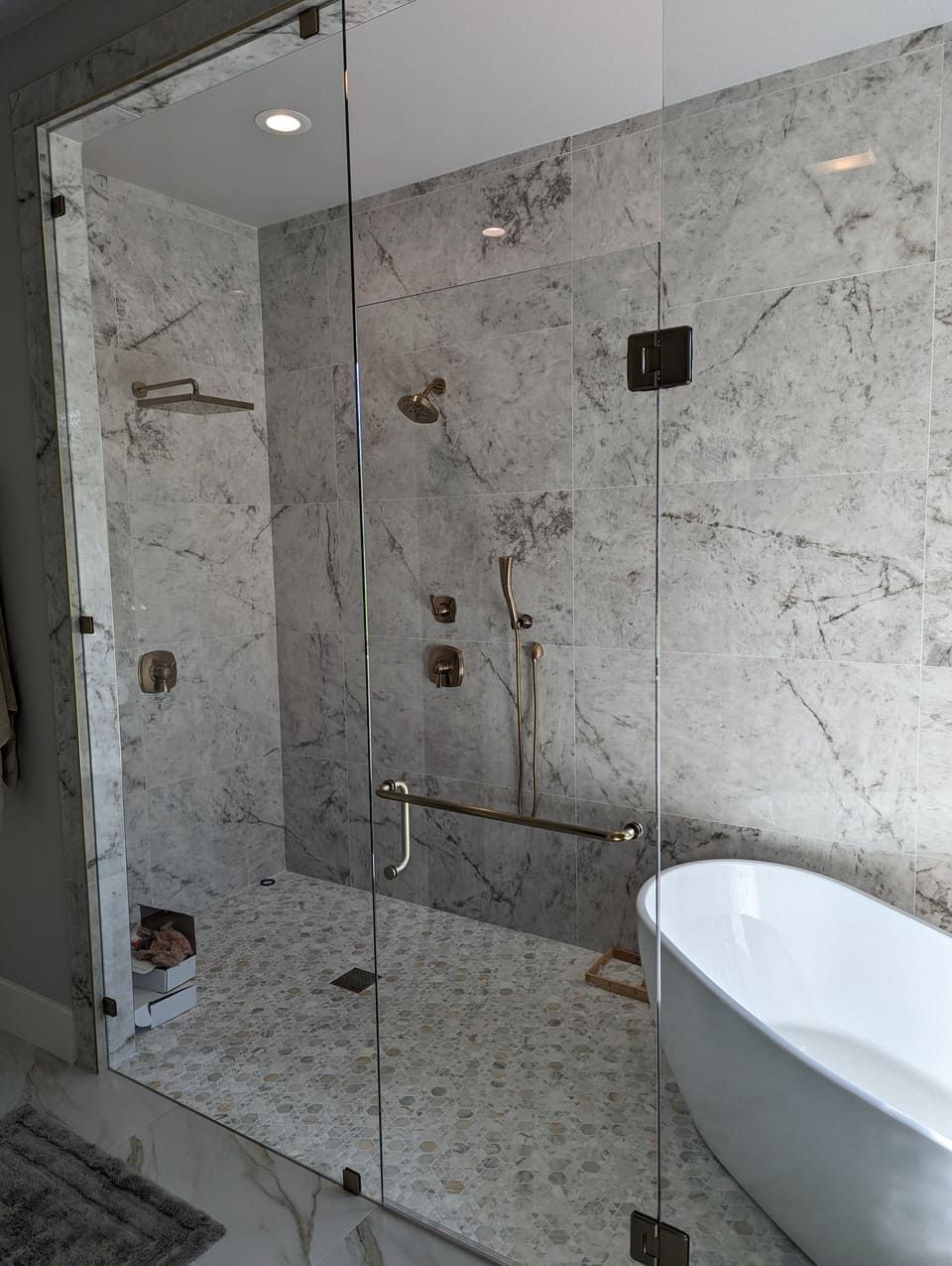 Service Bath & Glass 214