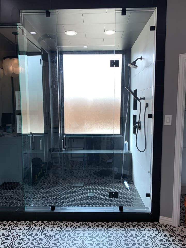 Service Bath & Glass 217