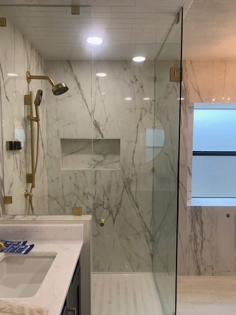 Service Bath & Glass 28