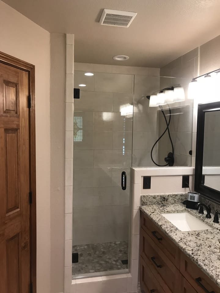 Service Bath & Glass 44