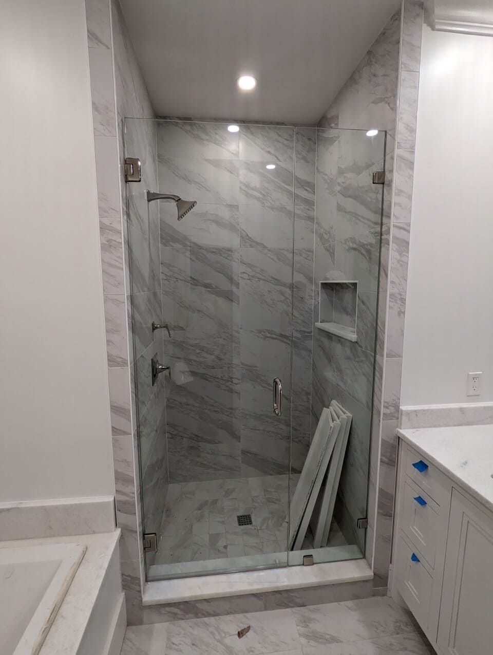 Service Bath & Glass 8