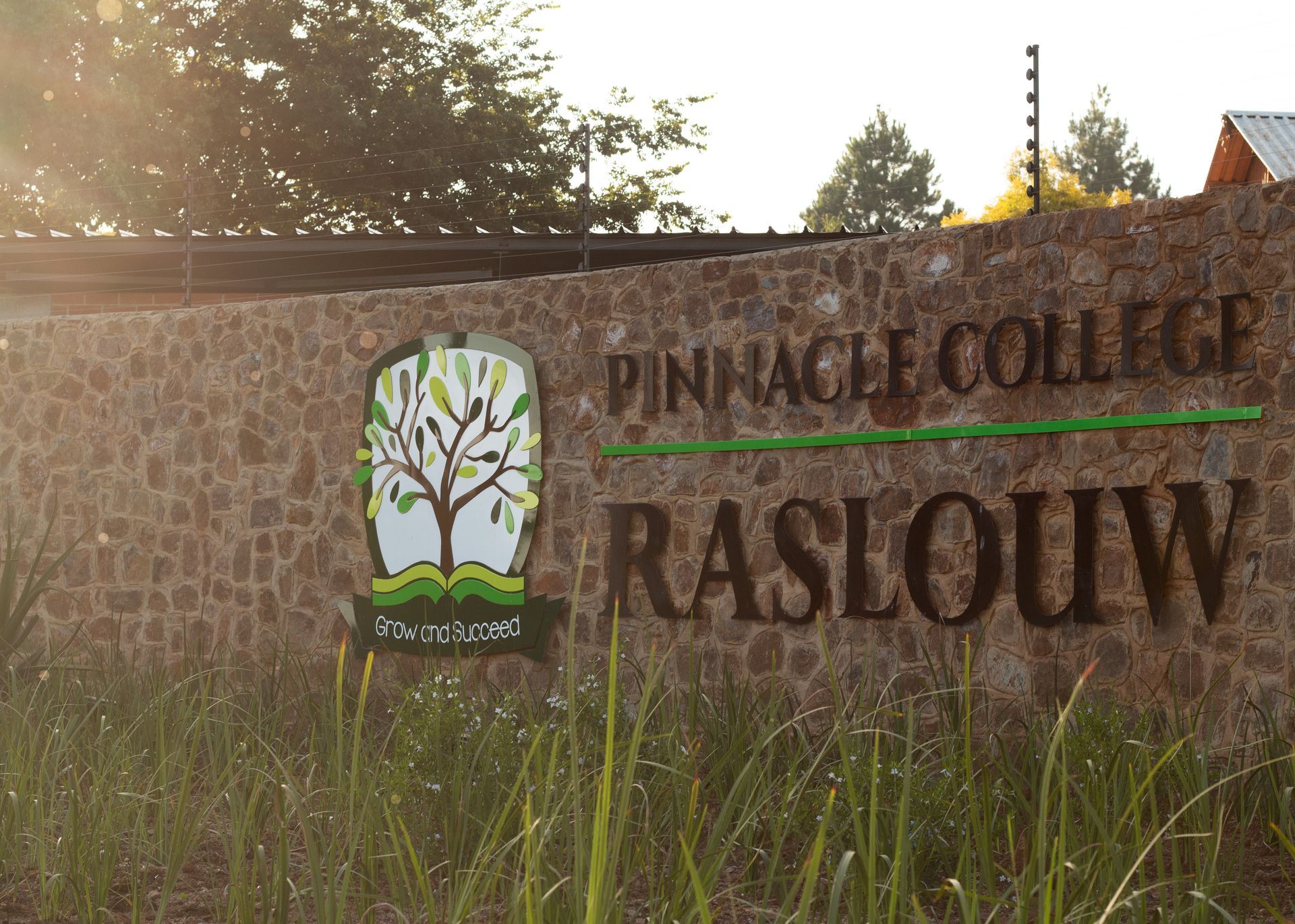 Pinnacle College Raslouw Contact