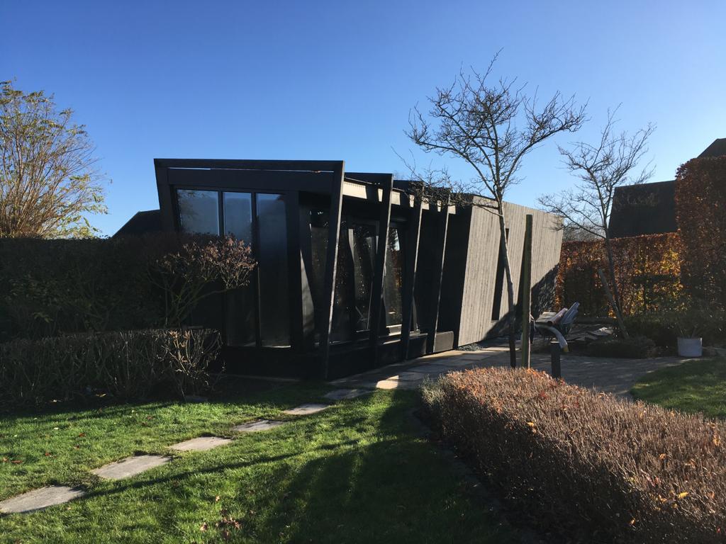 Referenz: Gartenpavillon mit Sauna, Moorsel, Belgien | Gartenpavillon mit Sauna | Moorsel | Belgien | Medium & Heavy | Nichts | Shou Sugi Ban Fix