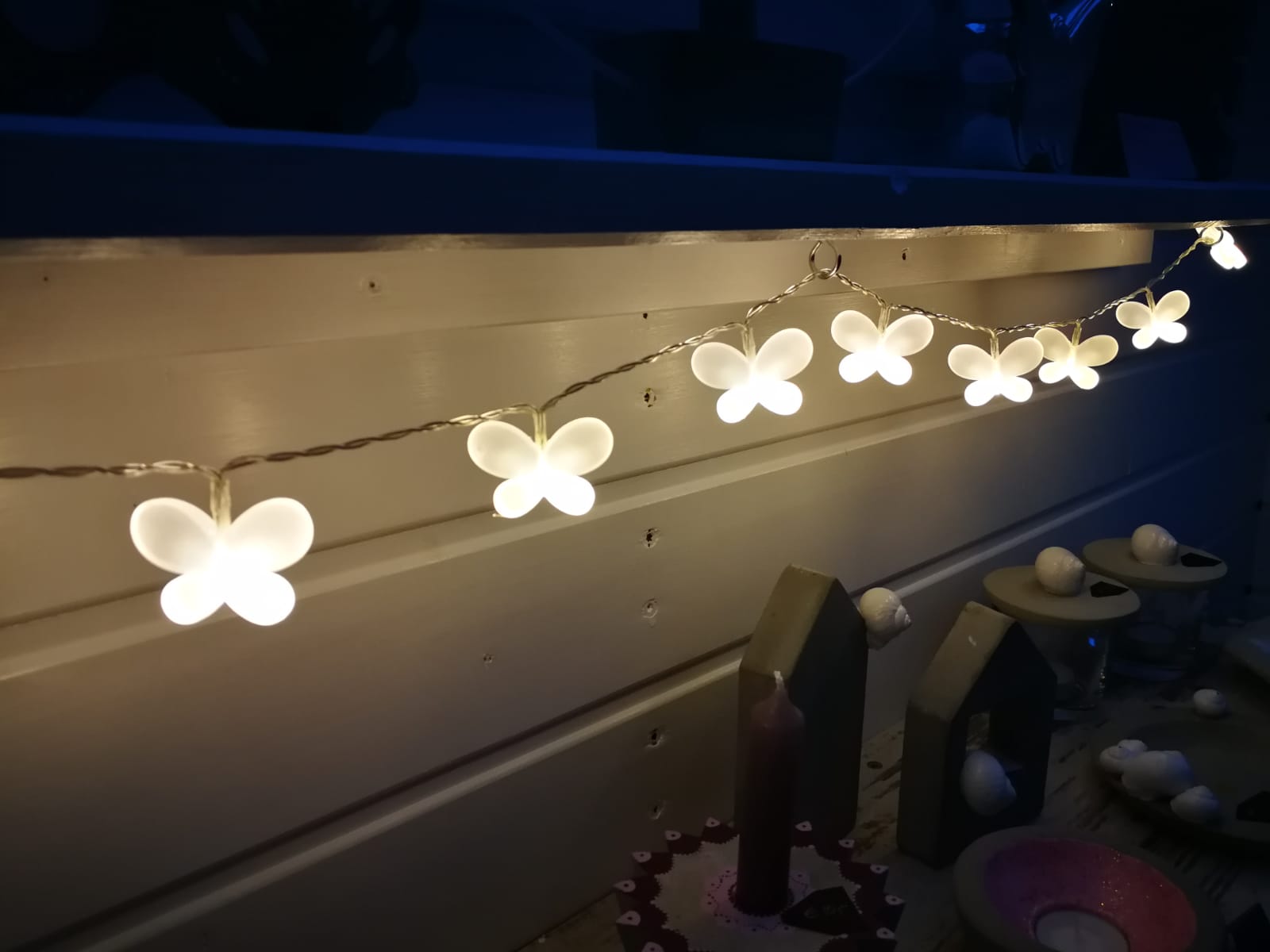 LED lichtketting vlinder, uniek lichtketting, uniek lichtketting vlinder, verlichting vlinder, verlichting LED vlinder, uniek LED verlichting vlinder, kinderkamer verlichting vlinder, kinderkamer lichtketting vlinder, kinderkamer meisje verlichting, kinderkamer meisje lichtketting, kinderkamer meisje uniek lichtketting