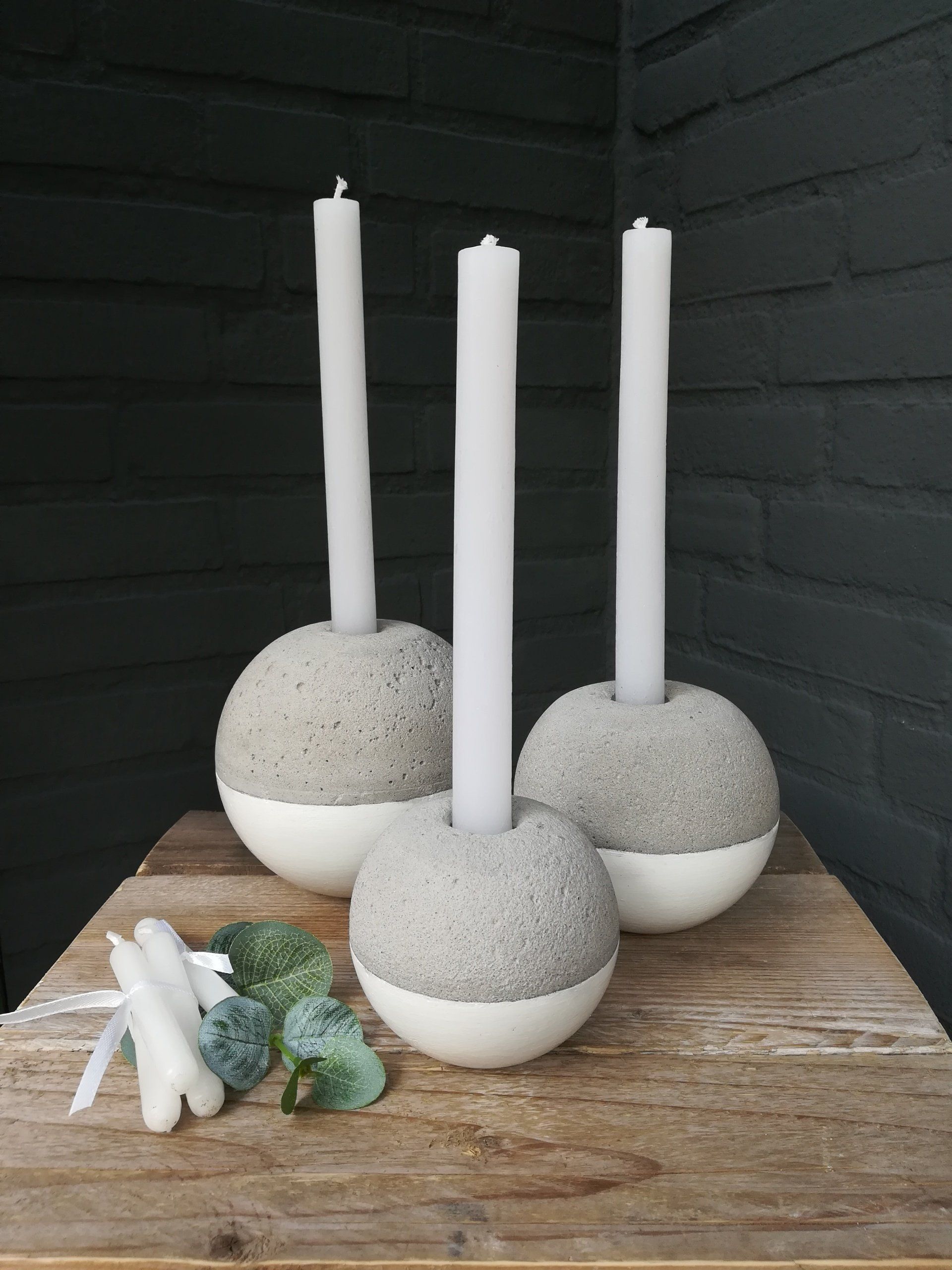 unieke kaarsenstandaard, unieke handgemaakte kaarsenstandaard, kaarsenstandaard van cement, kaarsenstandaard van beton, kandelaar van cement, kandelaar van beton, uniek kandelaar, uniek  kandelaar van cement, uniek kandelaar van beton, handgemaakt kandelaar uniek, handgemaakt kandelaar van cement, handgemaakt kandelaar van beton, betonnen kandelaar uniek, betonnen kaarsenstandaard, cement kaarsenstanaard, uniek betonnen kandelaar, uniek betonnen kaarsenstandaard, betondesign, betondesign uniek, uniek betondesign