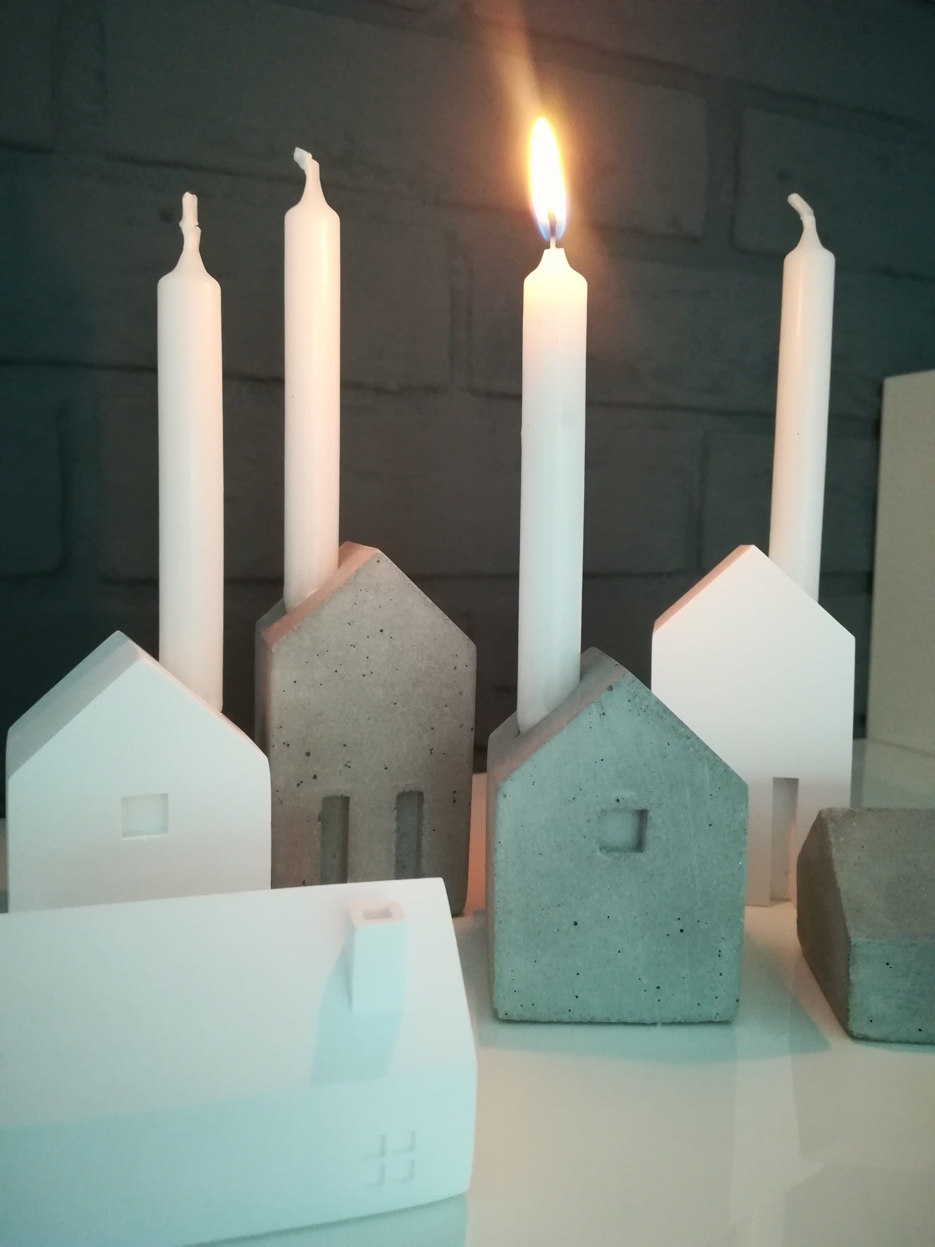 Uniek betonnen huisje, uniek huis van beton, cadeau huisje, cadeautje huisje, cadeautje betonnen huis, cadeautje betonnen huisje, huisje van beton, huisje van cement, handgemaakt betonnen huisje, handgemaakt cement huisje, huisje van beton, huisje van cement, huis van beton, huis van cement, uniek cadeautje verhuizing, cadeau uniek verhuizing