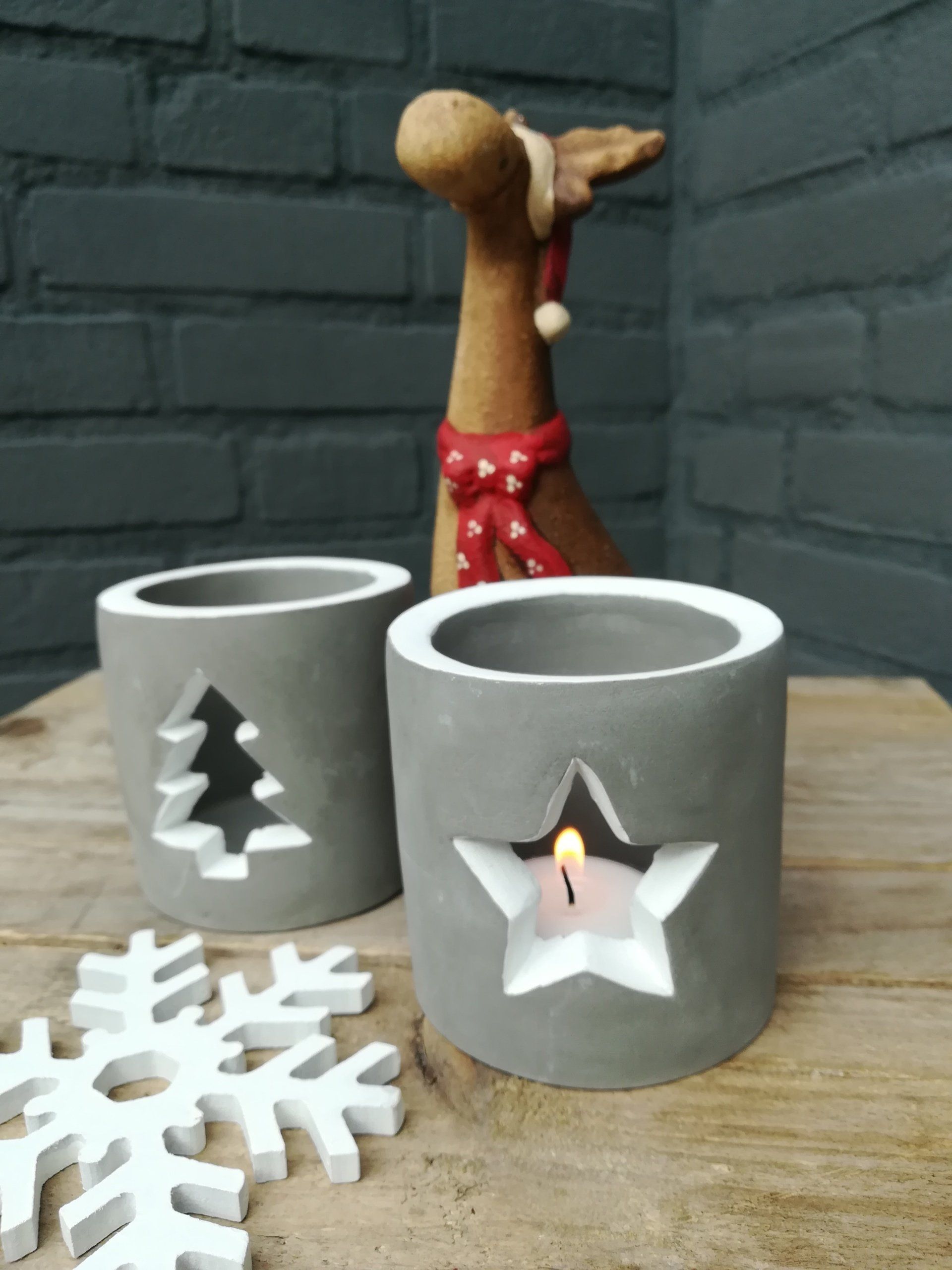 mini windlicht voor kerst, mini windlicht vvor kerstmis, windlicht voor kerst, winter windlicht, windlicht van beton, windlicht van cement, uniek kerst decoratie, uniek kerstdeco, iets anders geven, cadeau vvor kerstmis, cadeau voor kerst, uniek windlicht beton, uniek windlicht cement