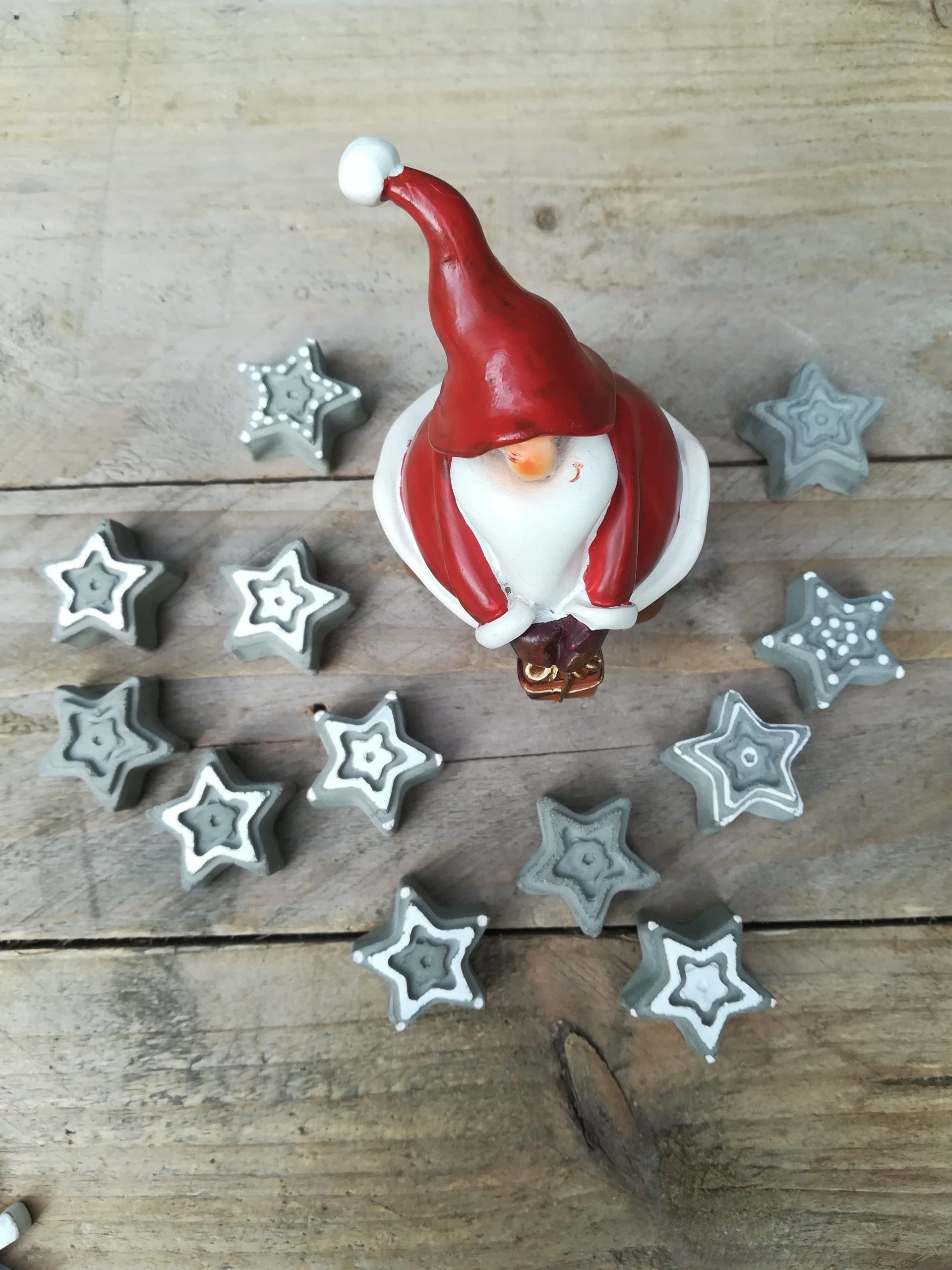 sterren van beton, streudeco, mini sterren, mini sterren van beton, mini sterren van cement, mini ster kerst, kerst deco, kerst decoratie, ster en kerstmis, betonnen sterren, betonnen ster, cemnt sterren, cement ster