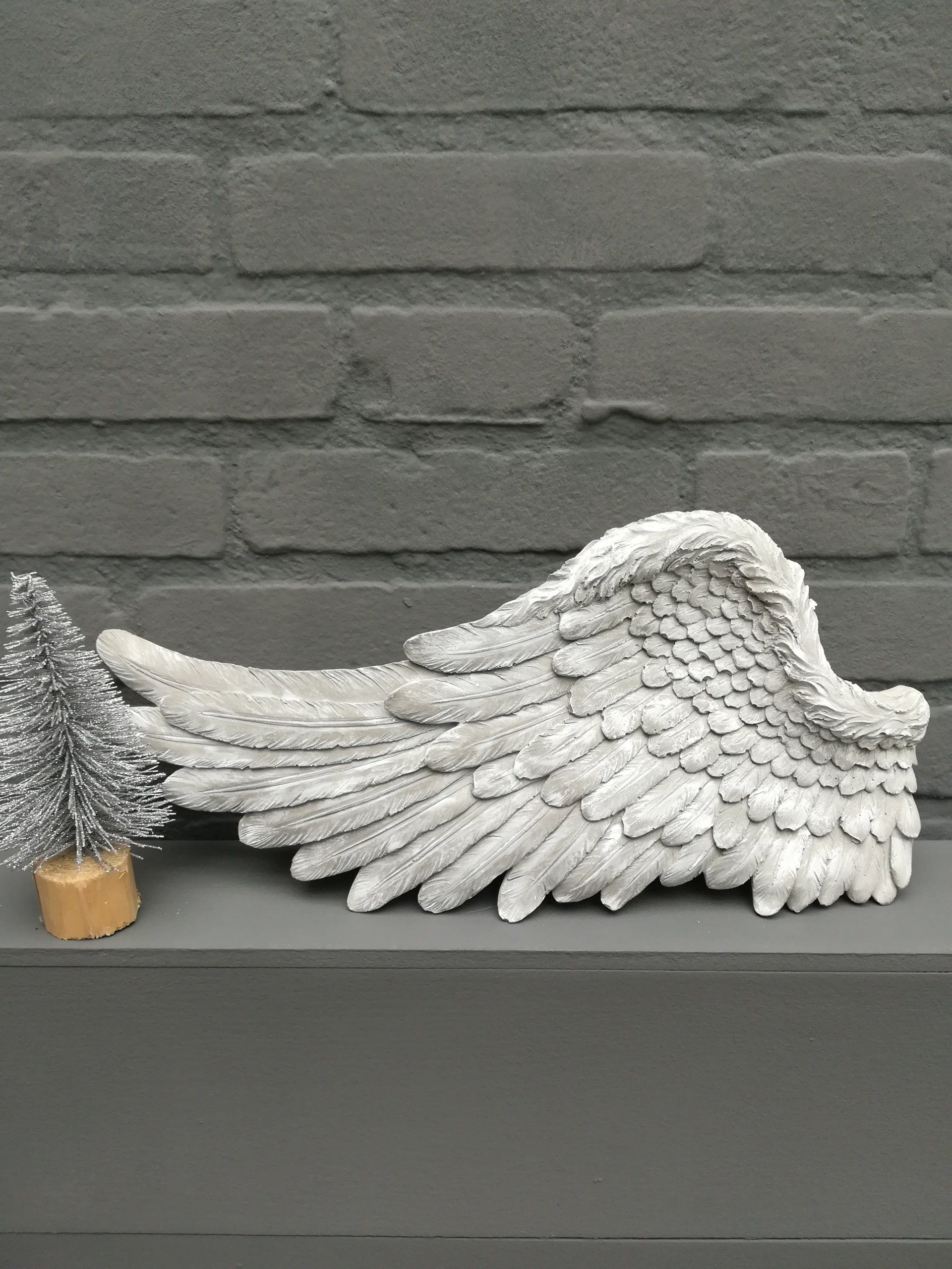 Engelvleugel, kerst engelvleugel, kerst deco, deco voor kerst, kerstmis deco, deco voor kerstmis, engelenvleugel, vleugel van beton, groot engelvleugel, beton deco, ietsanders geven, iets anders, vleugel anders, vleugel anders groot, cadeautje, cadeautje voor kerst, uniek engelvleugel, uniek engelvleugel groot
