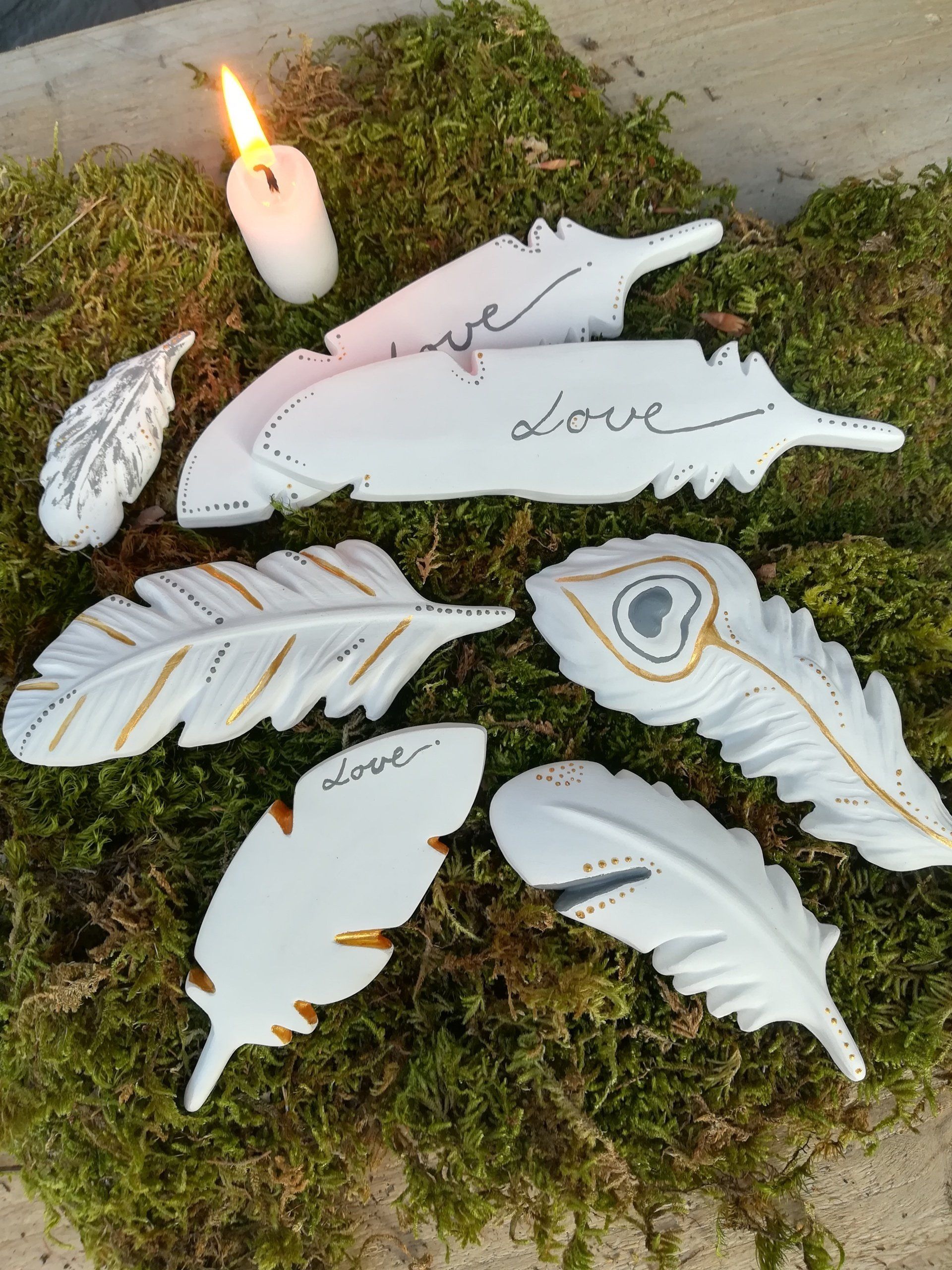 veren, uniek veren, veren handgemaakt, raysin veren, gietpoeder veren, veren cement, cement veren, uniek decoratie, uniek deco, veren deco, deco van cement, deco van beton, uniek kado, uniek cadautje, veren beton, wit gietpoeder veren, handgemaakt, handgeschilderd