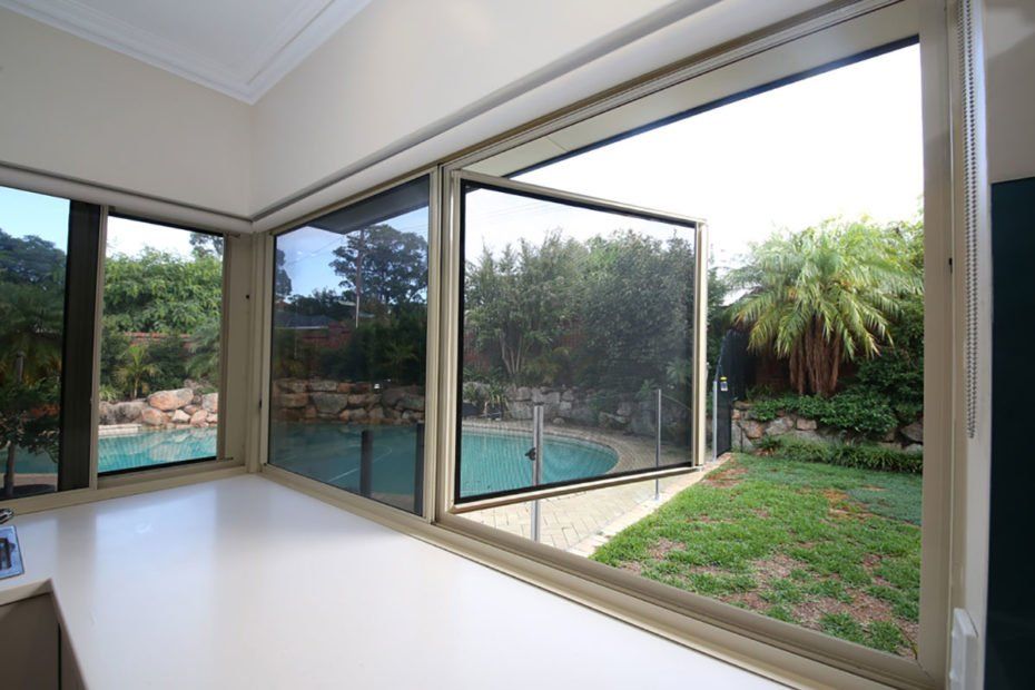 Security Windows Installation — Glazier in Garbutt, QLD
