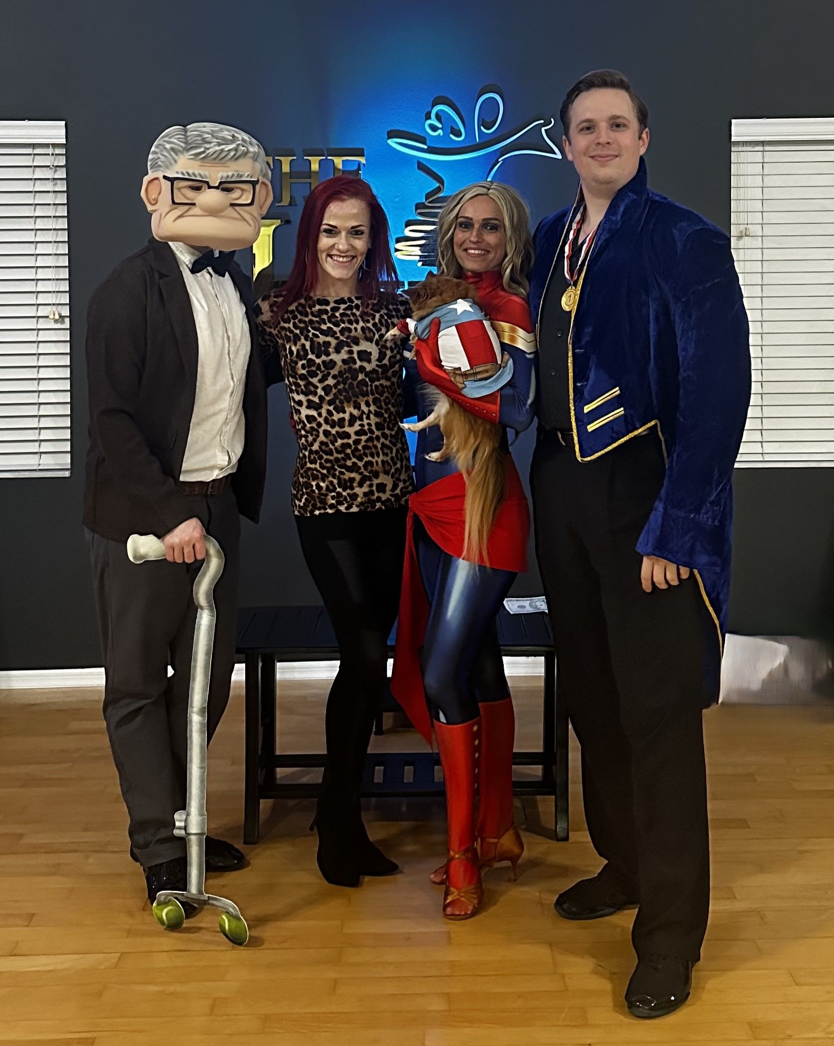 Group of cosplayers posing: Carl from 