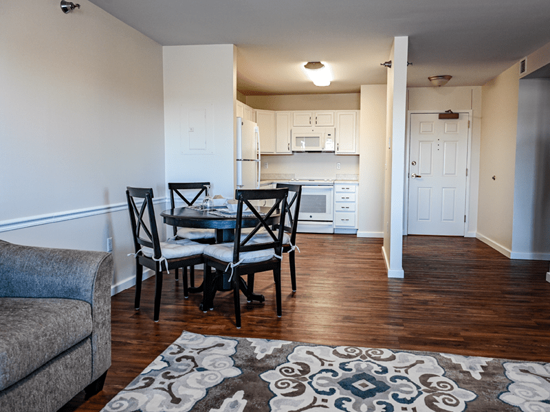 jefferson city senior independent living - Chapel