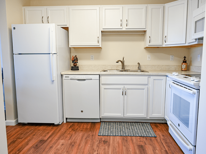 jefferson city senior independent living - Nursing home Kitchen