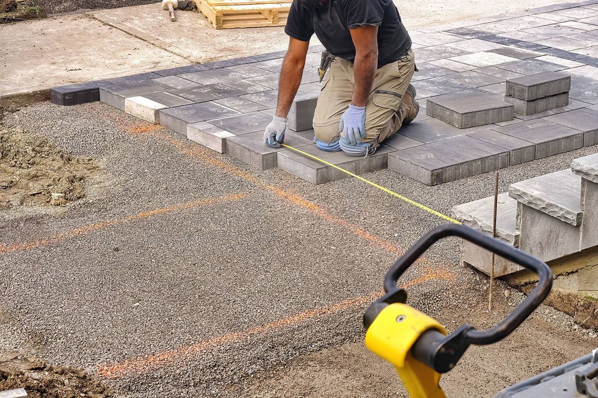Patios, Walkways, Steps & Driveways Patios, Walkways, Steps & Driveways