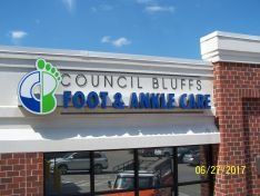 Store sign - Custom signs in Council Bluffs, IA