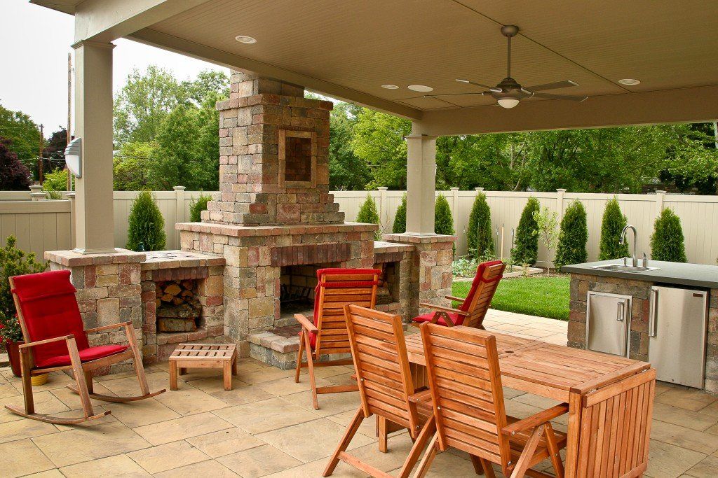 Custom chimney — custom outdoor fireplace in Newville, PA