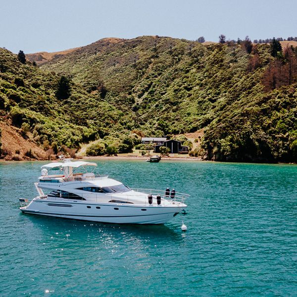 Accommodation at Indian Summer in the Marlborough sounds NZ