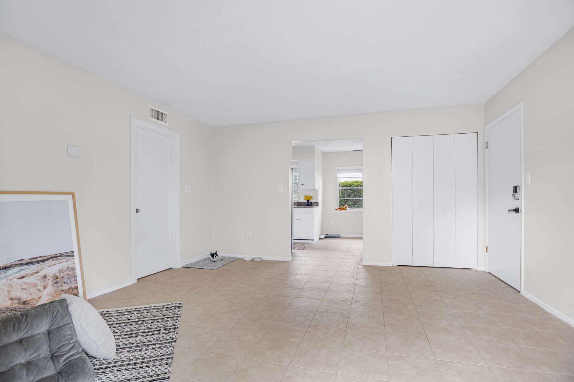 apartment floor plan.