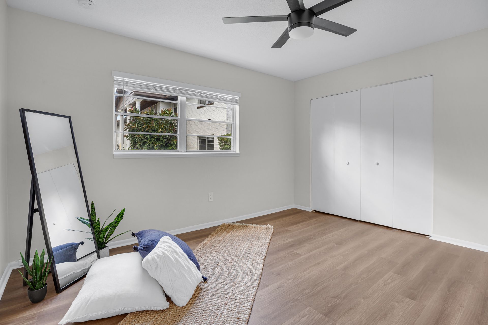 apartment floor plan.