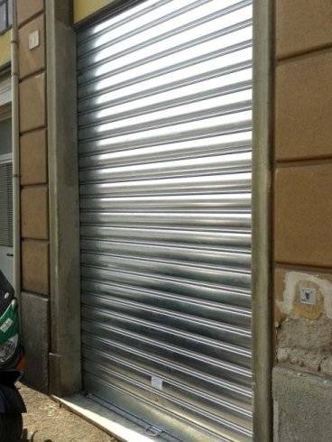 serrande metalliche per negozi