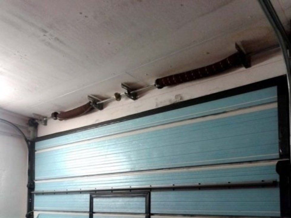 automazioni per porte basculanti Automazioni Pippia Genova